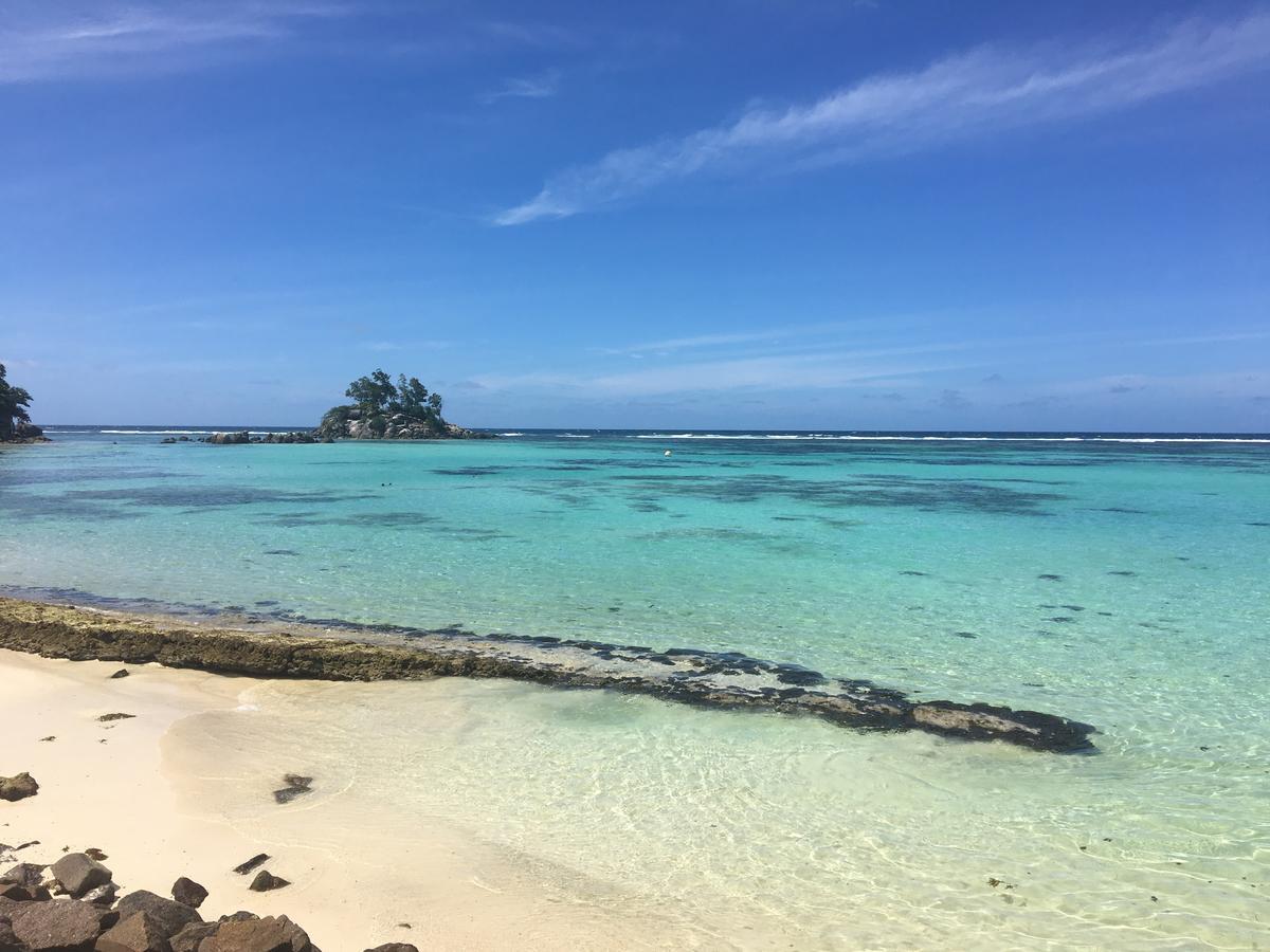 140 négyzetméteres, 4 hálószobás, 4 saját fürdőszobával rendelkező Apartman Mahé Island területén Anse Royale Kültér fotó